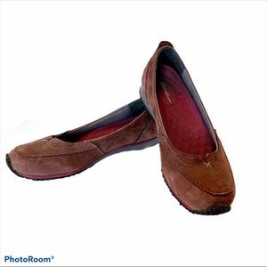 Eddie Bauer Christine Slip On Shoes Plum Nubuck Leather Ballet